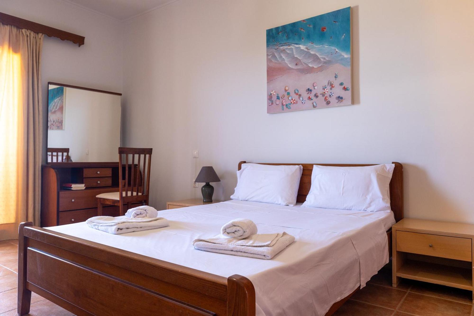 Venetico Beachfront & - Sea View * Argassi
